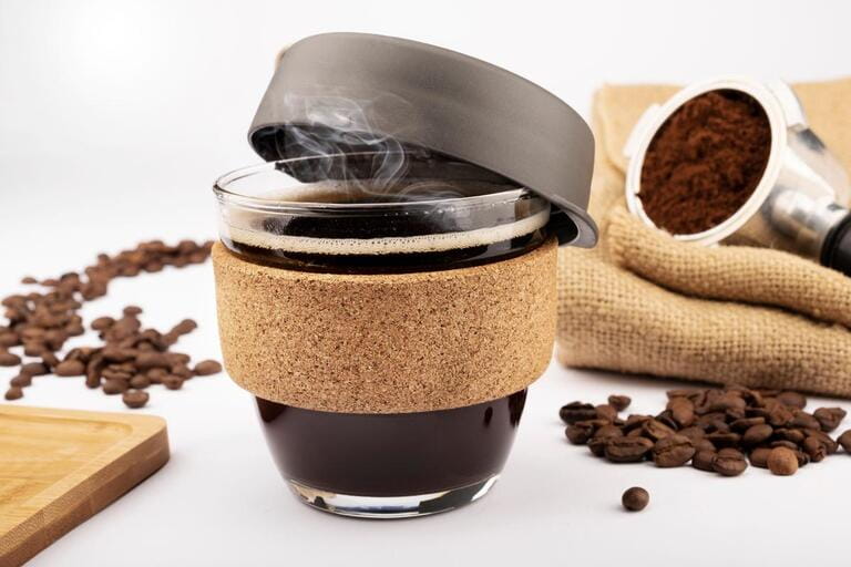 Friendly, Spill Proof Travel Mug with Lid | Black.  Friendly, Spill Proof Travel Mug with Lid | Black.